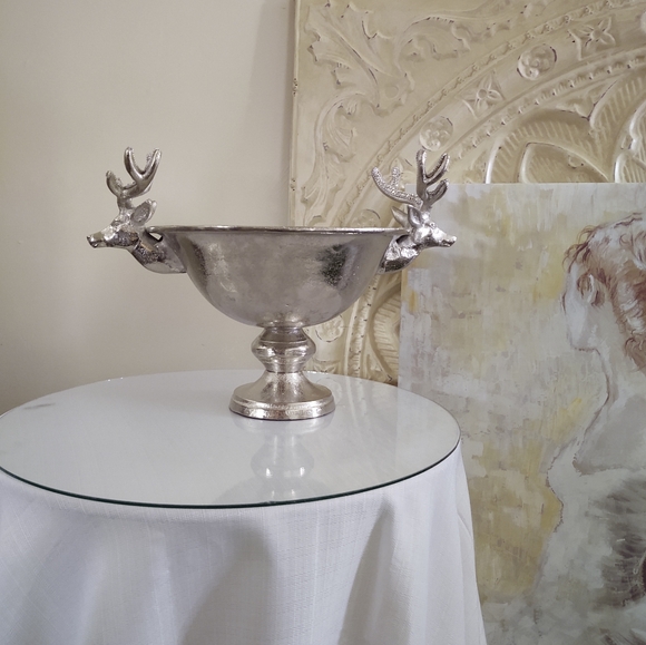 Silver Encrusted 🫎 Deer-Antler Pedestal Urn~
